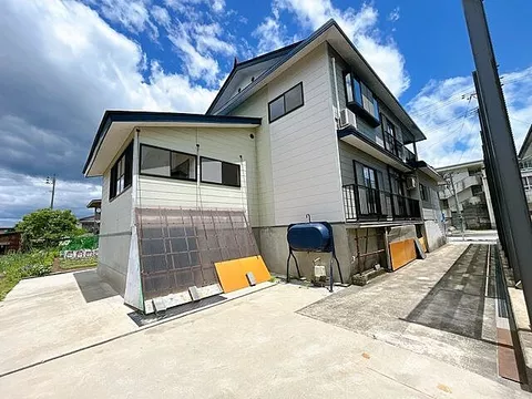 Used single-family home in Yokkaichi, Oishida Town, Kitamurayama District