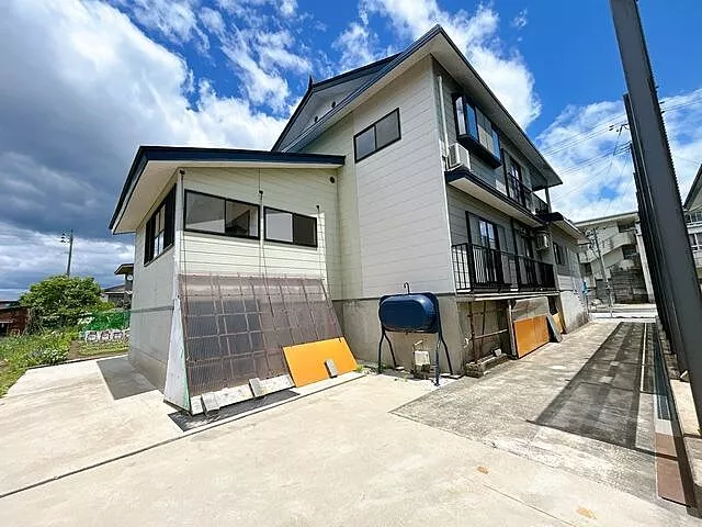 Used single-family home in Yokkaichi, Oishida Town, Kitamurayama District