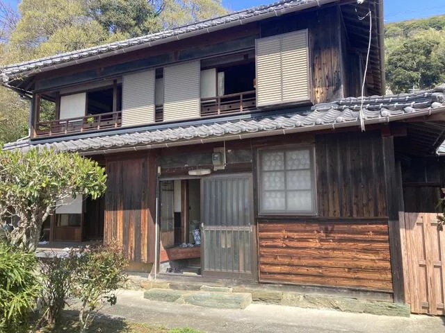 Nishiuwagun Ikata Town Futami (Yahatahama Station) 2-story 4DK