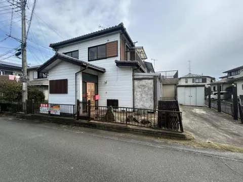 2F 4SLDK Ranzanmachi, Hiki-gun, Tokyo

4SLDK 3,980,000 yen