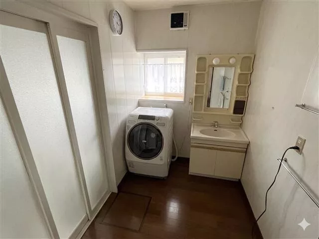 Iwate-gun, Kanegasaki Town, Nishinejo-saki (Kanegasaki Station) 2-story 6DK