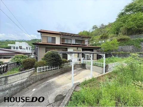 〇 A 5LDK used house located in a quiet residential area! A compact and easy-to-live layout♪