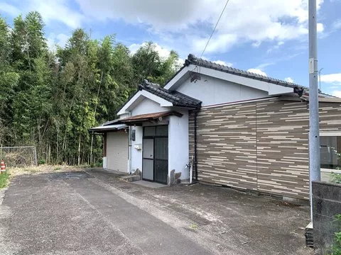 Takao 3-chome, Miyakonojo City (Nishitakajo Station) Single-story building 4SDK