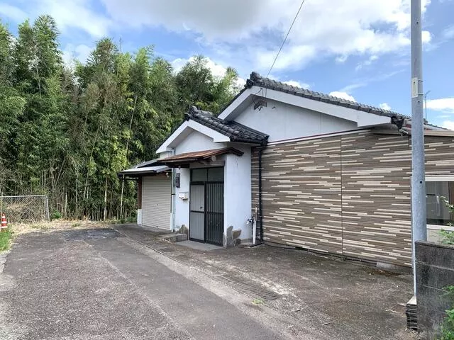 Takao 3-chome, Miyakonojo City (Nishitakajo Station) Single-story building 4SDK