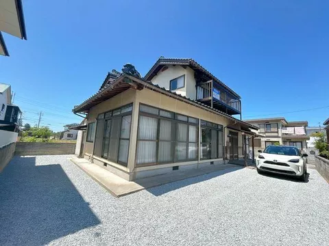 Yonago City, Ryosanyanagi (Sanbonmatsuguchi Station), 2-story building, 5DK