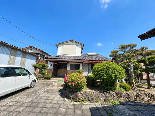 Saga City, Kubota Town, Oaza Kufu (Kubota Station) 2-story 7LDK