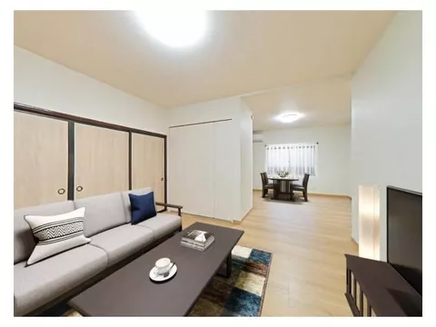 [Open House Held] Interior and exterior renovated / Suitable for two families / Garden space available / Minami Hirata Elementary School