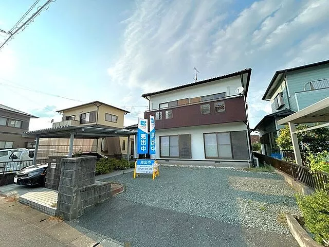 Used single-family home in Kurume City, Jojima Town, Naratsu