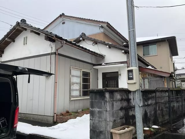 Uozu City, Rokuro Maru 1-story 7LDK