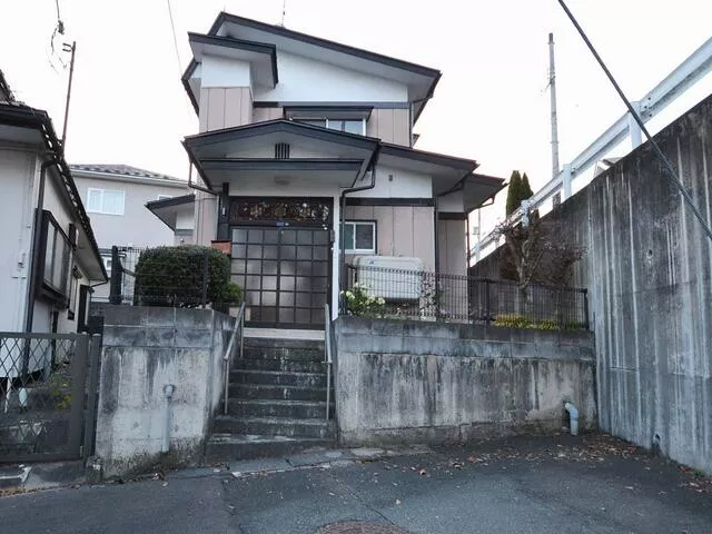 Morioka City, Iwaki Shimizu (Yamagishi Station) 2-story building 5DK
