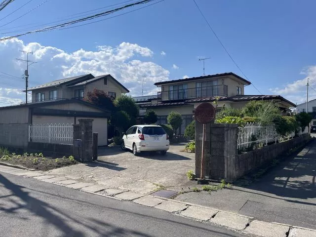 Osaki City, Furukawa Kita Inaba 1-chome (Furukawa Station) 2-story building 7DK