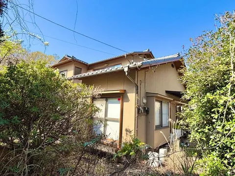 Iwamori (Shiozaki Station) 13.9 million yen