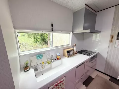 A spacious single-story property has come up for sale ◎ Recommended for children who want to play outside ◎ - Image 2