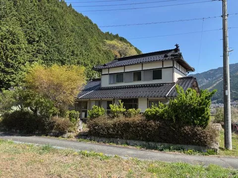 Shiso City, Chikusa Town, Chigusa (Harima Shingu Station) 2-story 6DK