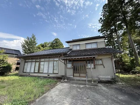 Nakaniikawa District, Tateyama Town, Ooshimizu (Enokimachi Station), 2-story, 7DK