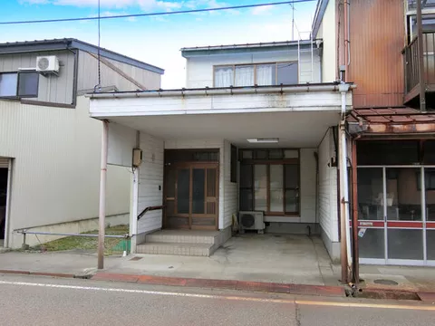 Joetsu City, Inada 3-chome (Takada Station) 2-story 4SDK