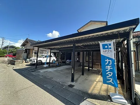 Used single-family home in Komatsu City, Kawadacho Ka