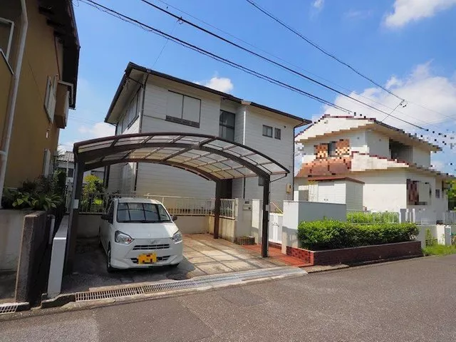 ◆5LDK with all rooms over 6 tatami mats◆ South and north facing road