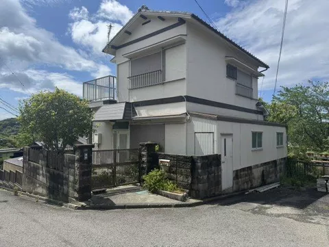 Wakayama City, Iso-no-Ura (Iso-no-Ura Station) 2-story 4DK