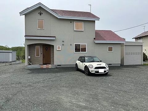 Used single-family home for sale in Aoinai-cho