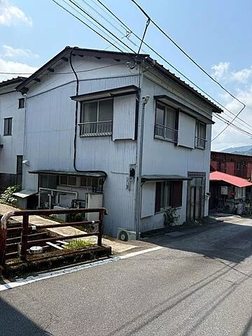 Used single-family home, 4 minutes on foot from Utsunoya Station on the JR Minobu Line