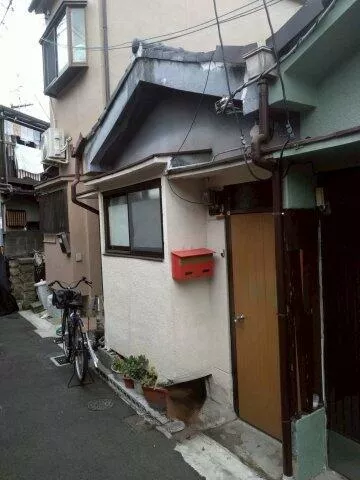 Higashi-Osaka City, Wakae-Higashi Town 1-chome (Wakae-Iwata Station) Single-story building 2K