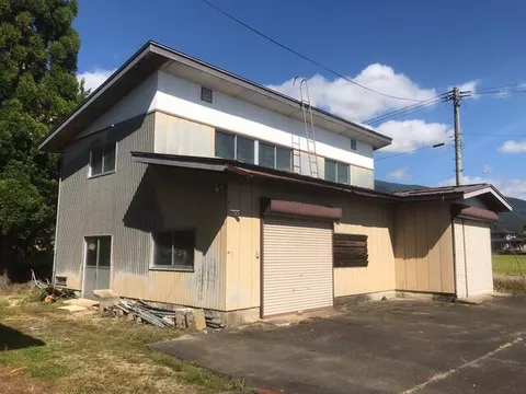 Nagai City Kusaoka (Uzen Narita Station) 2-story 5LDK - Image 3