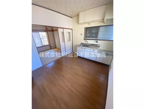 ▽Monthly payments starting from 20,000 yen▽ Exterior painting completed▽ All rooms over 6 tatami mats▽ Rich living environment