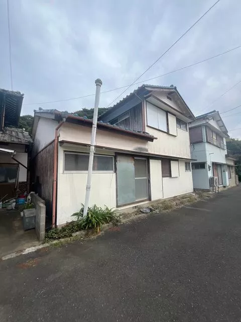 Karatsu City Minato Town 2-story 5DK