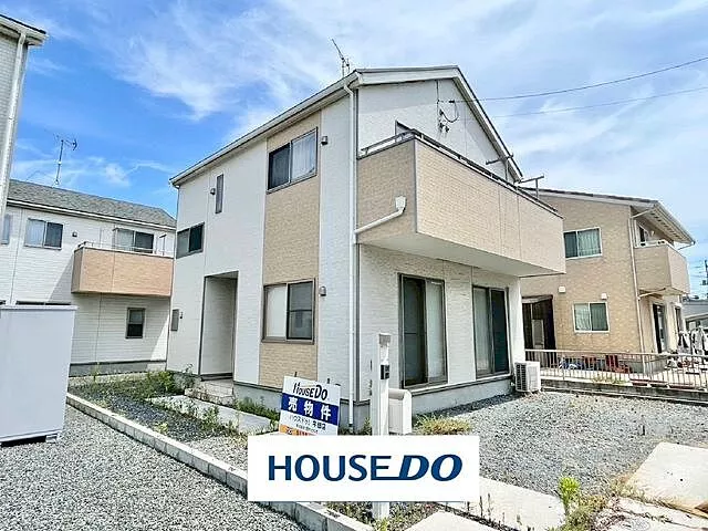 Used single-family home, 2 supermarkets within walking distance, 8 minutes by car to Onoda San Park