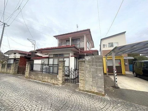 2F 4DK in Iwadeyama Aza-Urakouji, Osaki-shi, Kanagawa (Yubikan Station)

2.1 million yen