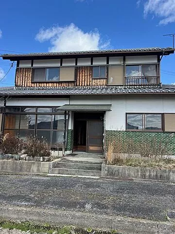 Used single-family home JR Kusatsu Line Mikumo Station 3.1km