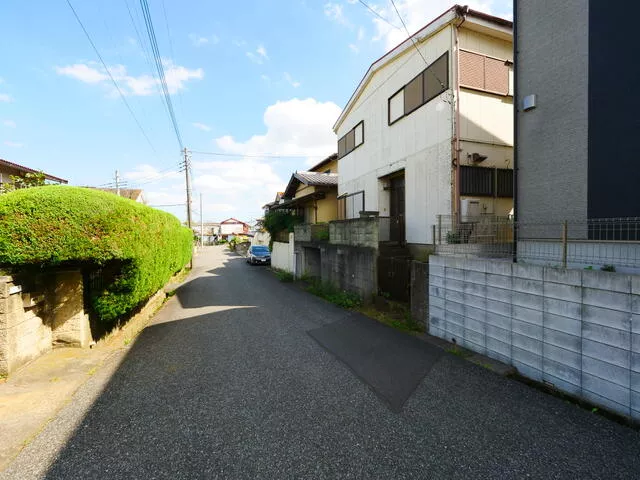 Ichihara City, Tatsumi-dai Higashi 3-chome (Yahata-juku Station) 2-story building 6DK