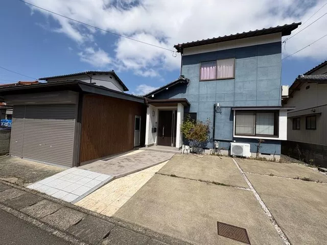 Hibarigaoka Town 11 million yen