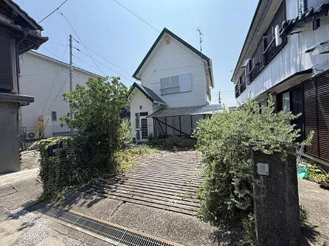 Used detached house "with garden and loft," Tosa City, Takaoka Town, Hei, used detached house