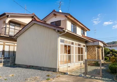 Ishinomaki City, Watanabe Town 2-chome (Watanabe Station) 2-story building 5DK