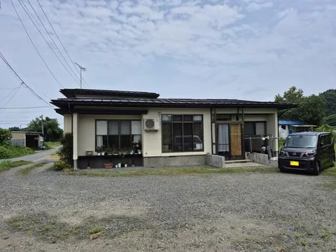 Yonezawa City, Oaza Misawa (Yonezawa Station), 2-story, 3LDK