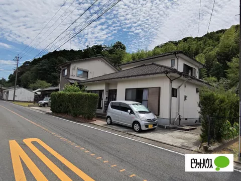 Sasebo City, Yoshii Town, Hashikawa Uchi (Yoshii Station) 2-story 5LDK