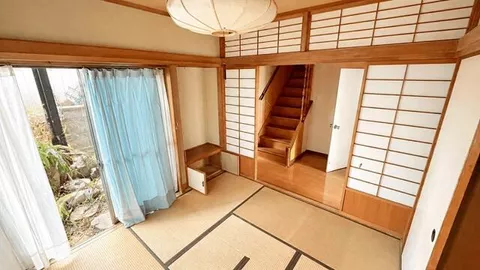 Ashigarakami District, Yugawara Town, Chuo 2-chome (Yugawara Station) 2-story building 6DK - Image 4