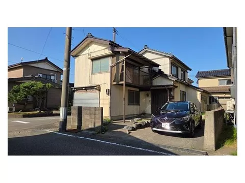 Matsumi 2 (Higashi Kashiwazaki Station) 2,980,000 yen