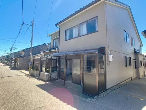 2-story building 8DK, Kanazuka Kaizenji Town (Kanazawa Station), Kanazawa City