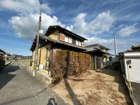 Miki Town, Kida District, Oaza Ido (Kōbunen Station) 2-story 5DK