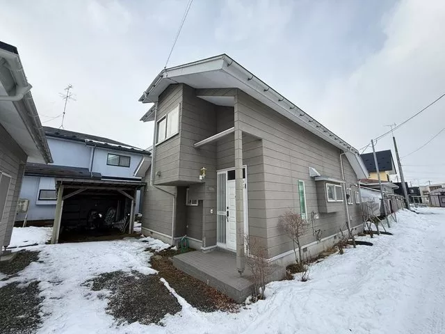 Compact layout with a garden♪