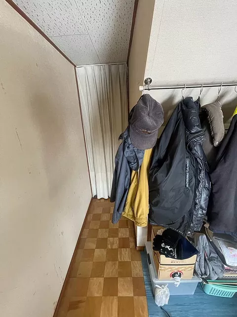 Used single-family home, Shin-Kotoni 8-jo 11-chome, Kita-ku, Sapporo City, Hokkaido - Image 11