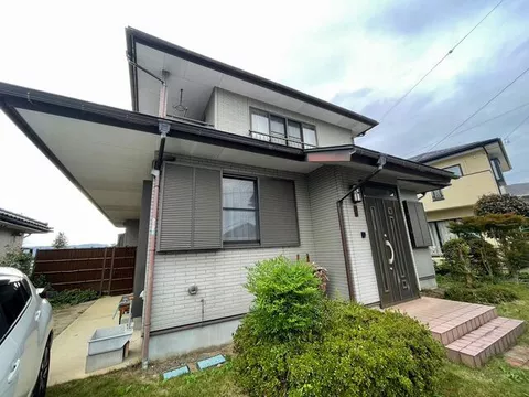 Numata City Kyuuharahara Town (Numata Station) Two-story building 4SLDK