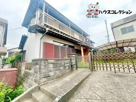 Spacious land of approximately 111 tsubo ☆ Charming Japanese house ☆ About a 17-minute walk to the first station, Toride ♪