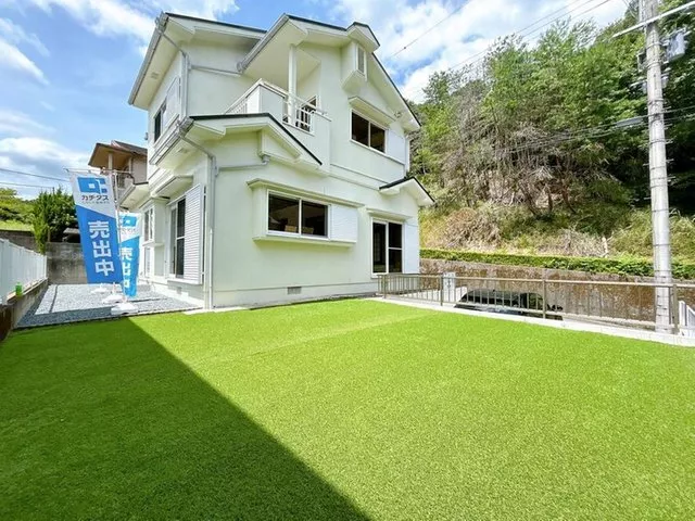 [Open House Held] [Interior and Exterior Renovated] There is a garden on the south side, perfect for home gardening, etc.