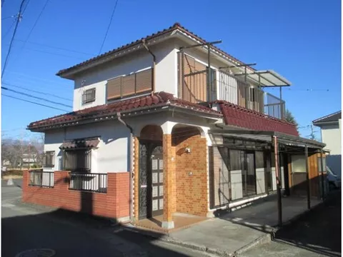 Quiet residential area! All rooms are over 6 tatami. A good location with a well-rounded living environment!