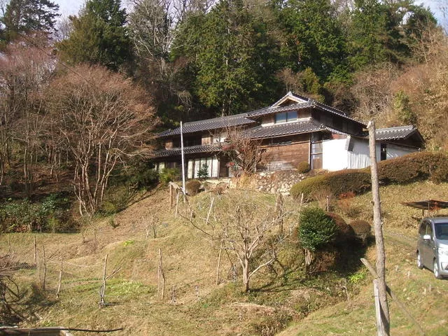Tomata District, Kagamino Town, Nakaya (Inshou Station) 2-story building 5DK