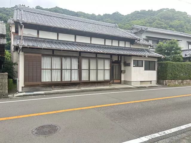 Shizuoka City Suruga Ward Ishibe (Yomomori Station) Two-story building 9DK